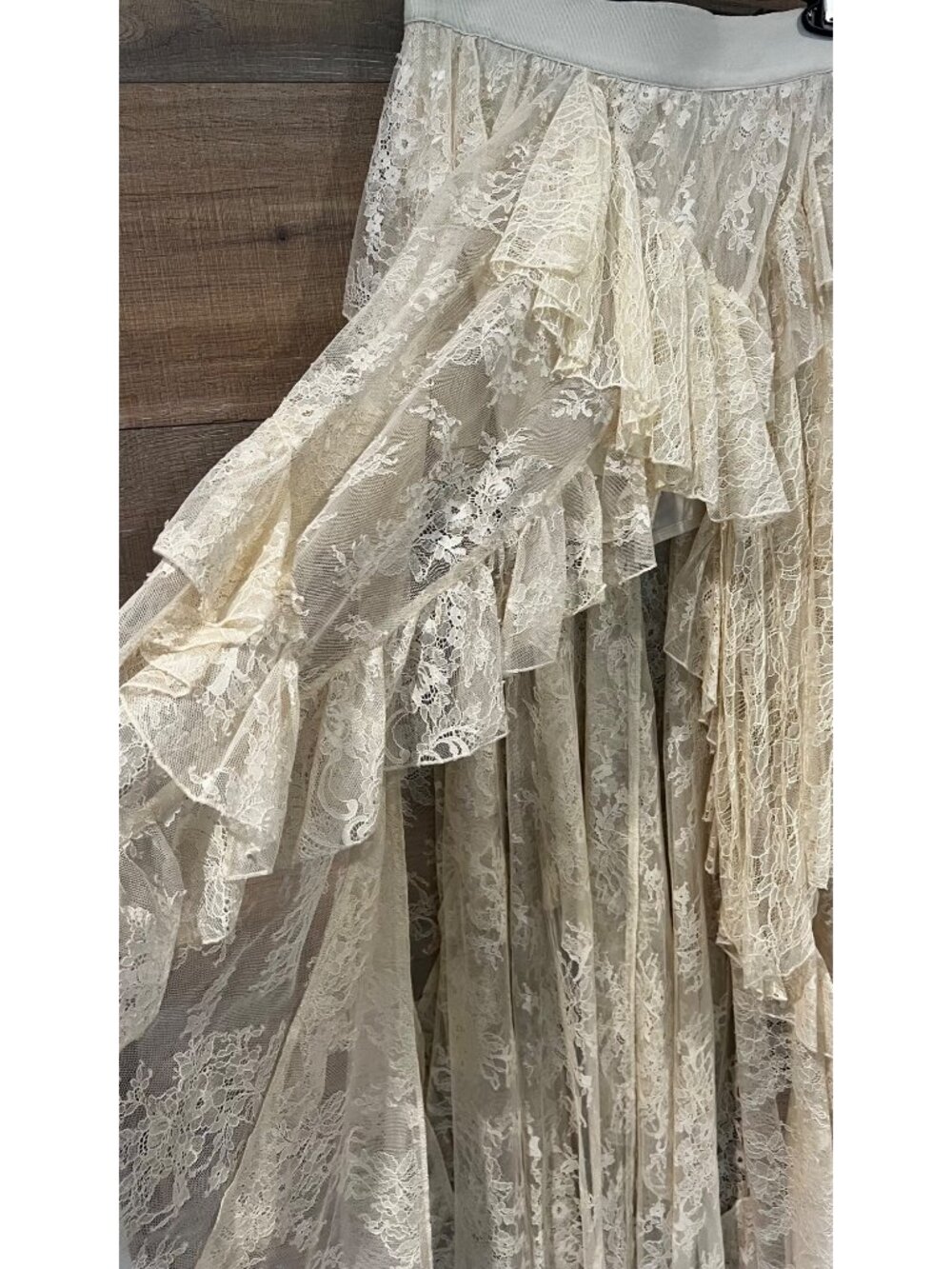 Alice + Olivia Karys Mixed Media beige Asymmetric Maxi Skirt size 2 - Picture 6 of 10